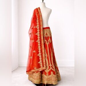 Red & Gold Embroidered Lehenga Skirt with Dupatta Size M